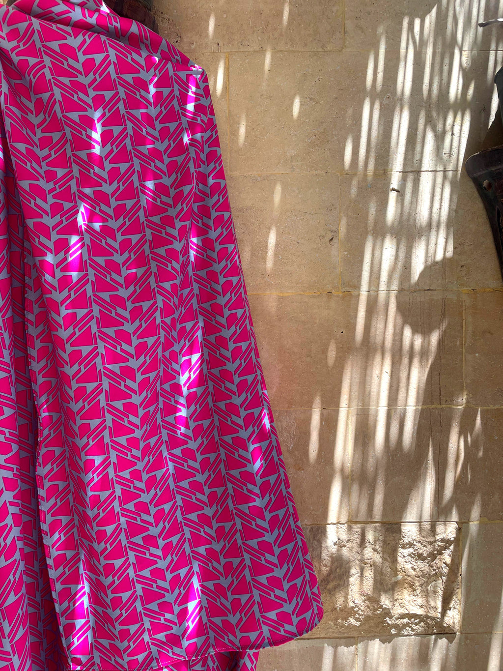 Hot Pink Geometric Herringbone Prayer Shawl | Bold Energy Khushoo Esdalat