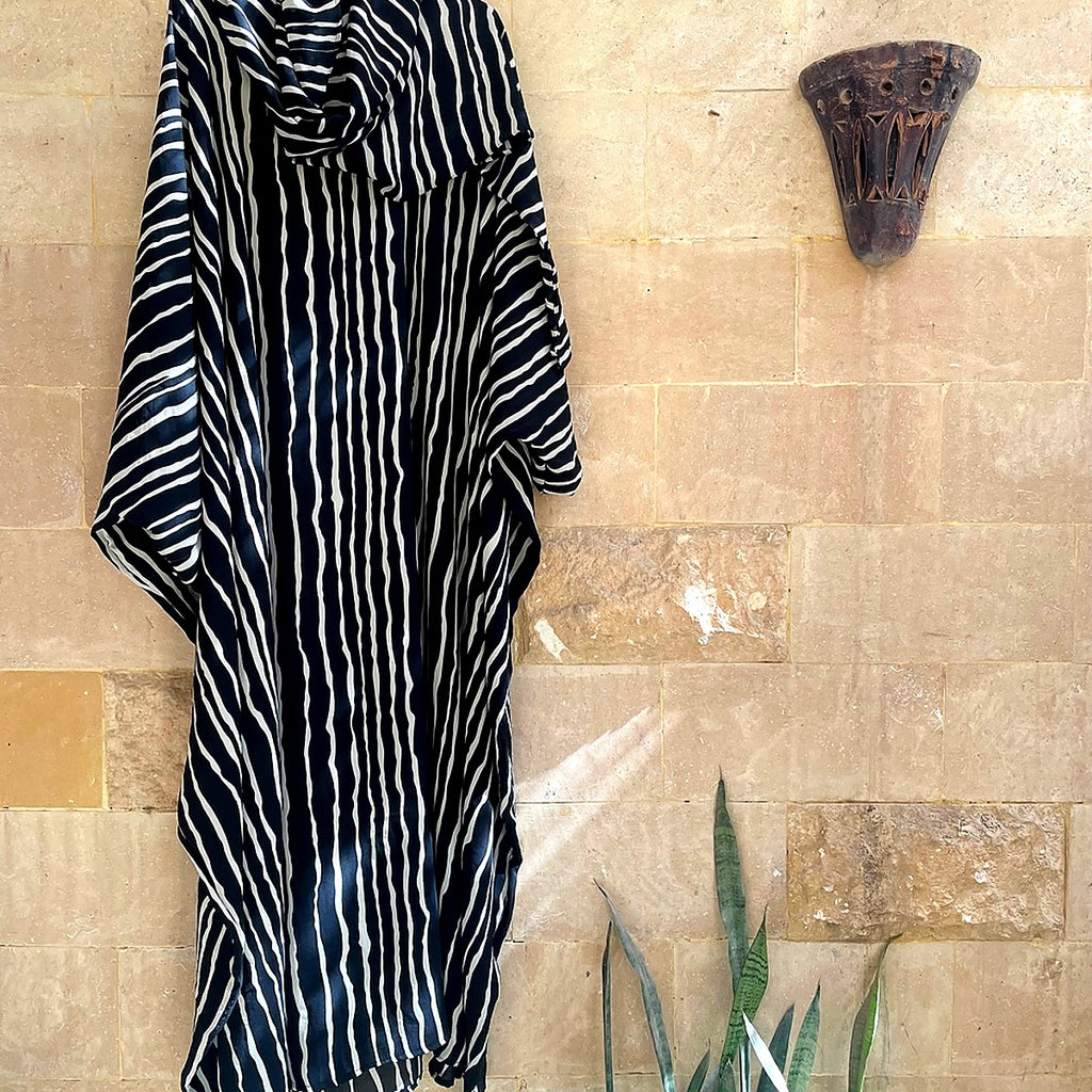 Classic Black & White Stripe Prayer Shawl | Timeless Khushoo